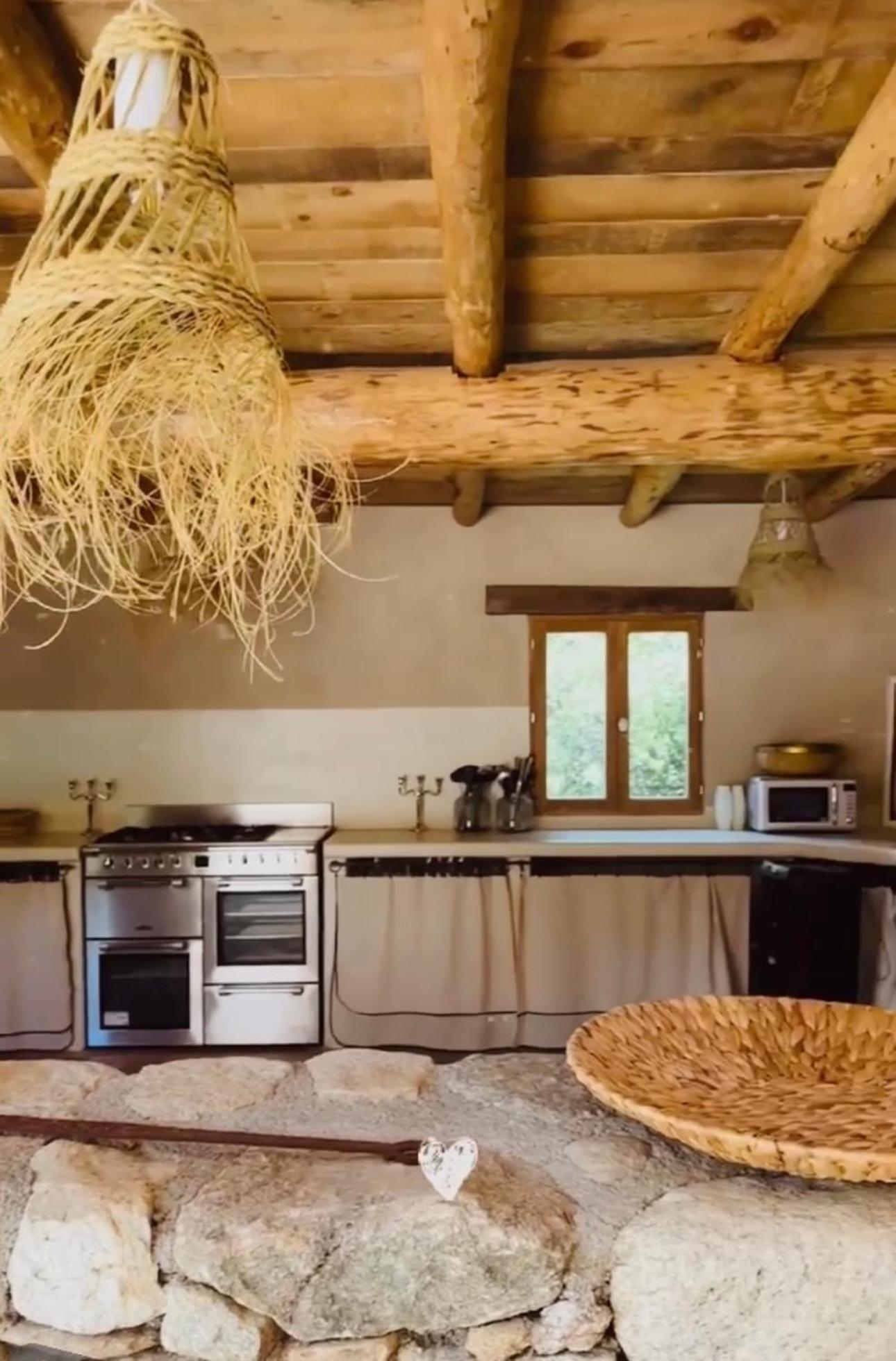 Residence De Luxe 4 Etoiles A Pietralba, 4 Logements Piscine Chauffee Balagne Dış mekan fotoğraf